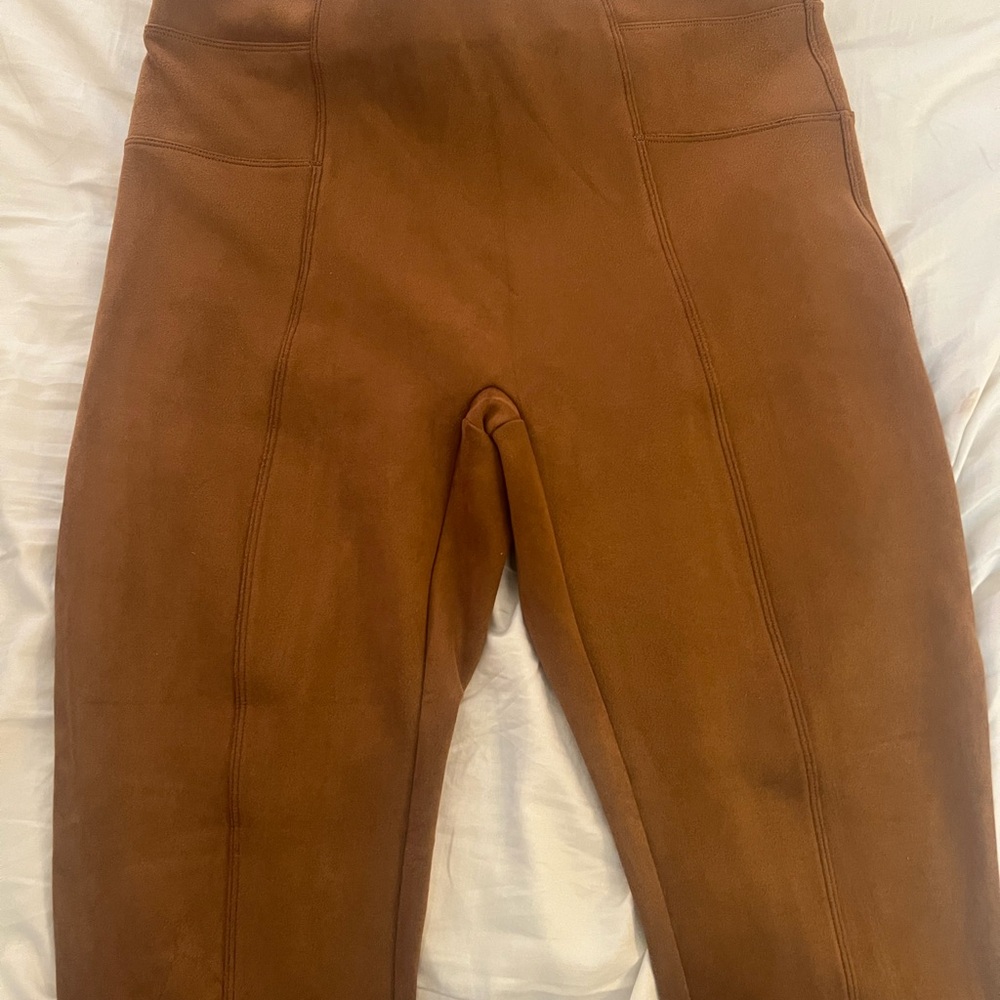 Spanx Petite 1X Faux Suede Leggings in Rich Caramel
